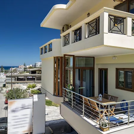 Evangelia's Premium Apartmán Parigoria